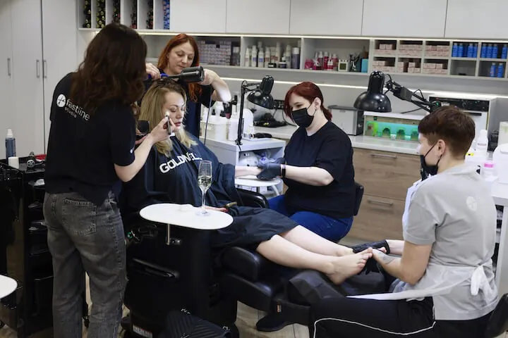 Жіночі сети бʼюті послуг